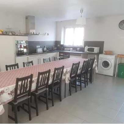 cuisine équipée commune à Neuvy-Saint-Sépulchreans dans l'Indre 36